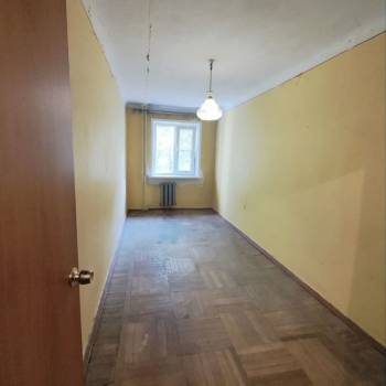 Продается 3-х комнатная квартира, 56 м²