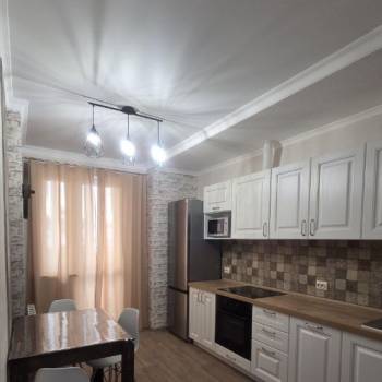 Сдается 1-комнатная квартира, 39 м²
