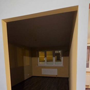 Продается 1-комнатная квартира, 41 м²
