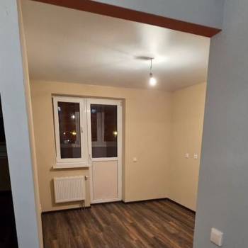 Продается 1-комнатная квартира, 41 м²