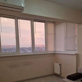 Сдается 1-комнатная квартира, 50 м²
