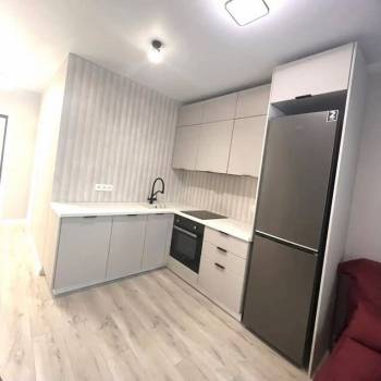 Продается 1-комнатная квартира, 41,2 м²