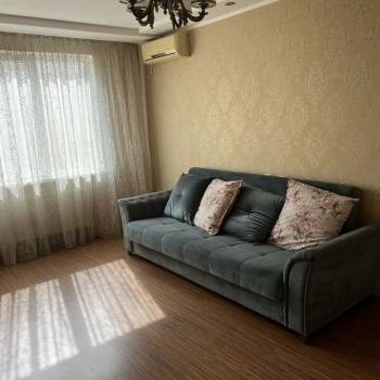 Сдается 1-комнатная квартира, 39 м²