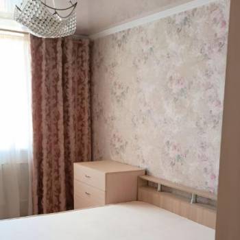 Сдается Многокомнатная квартира, 80 м²