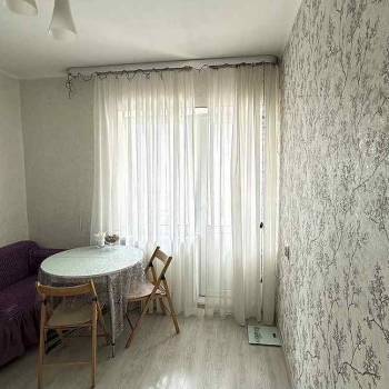 Сдается 1-комнатная квартира, 38 м²