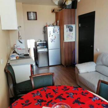 Продается 1-комнатная квартира, 36 м²
