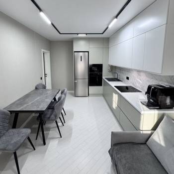Продается 2-х комнатная квартира, 58,2 м²