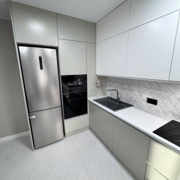 Продается 2-х комнатная квартира, 58,2 м²