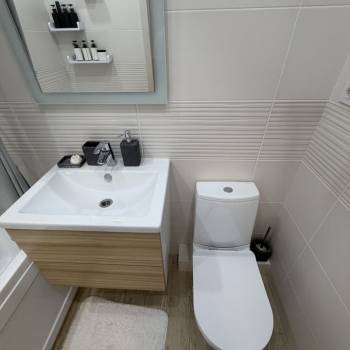 Продается 1-комнатная квартира, 42,1 м²