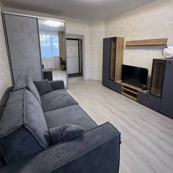 Сдается 1-комнатная квартира, 36 м²