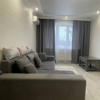 Продается 1-комнатная квартира, 57,5 м²