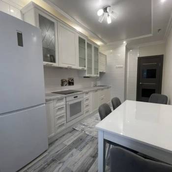 Продается 1-комнатная квартира, 57,5 м²
