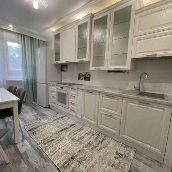 Продается 1-комнатная квартира, 57,5 м²