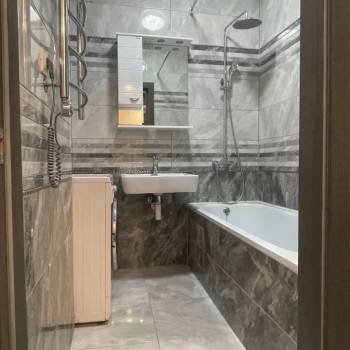 Продается 1-комнатная квартира, 57,5 м²