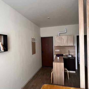 Сдается 1-комнатная квартира, 35 м²