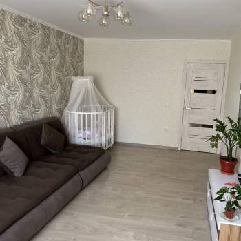 Продается 1-комнатная квартира, 40,4 м²