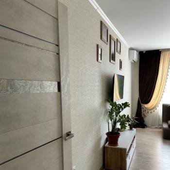 Продается 1-комнатная квартира, 40,4 м²