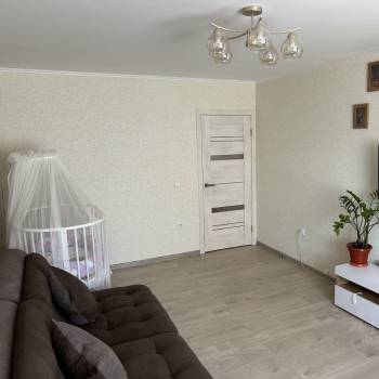 Продается 1-комнатная квартира, 40,4 м²