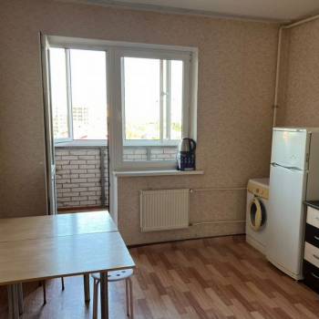 Сдается 1-комнатная квартира, 46,7 м²