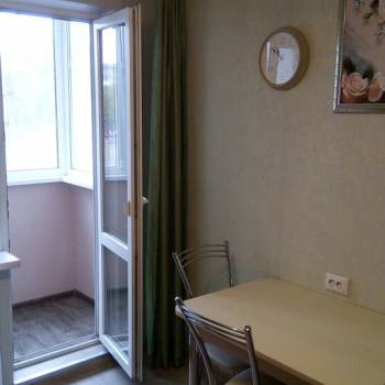 Сдается 1-комнатная квартира, 42 м²