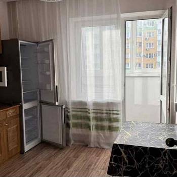 Сдается 1-комнатная квартира, 37 м²