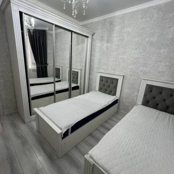 Сдается 1-комнатная квартира, 42 м²