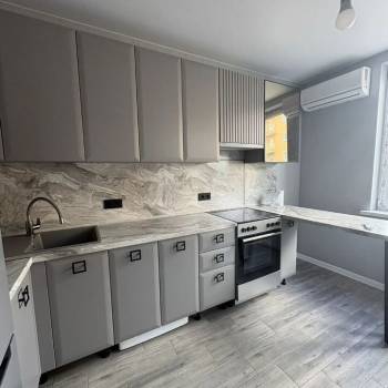 Продается 3-х комнатная квартира, 76,2 м²