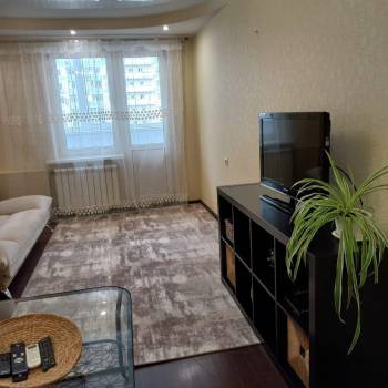 Сдается 1-комнатная квартира, 50 м²