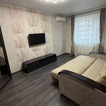 Сдается 1-комнатная квартира, 38,5 м²