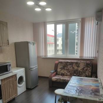 Продается 1-комнатная квартира, 34,8 м²