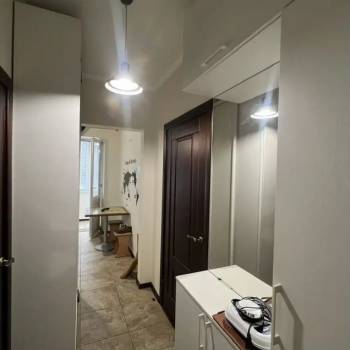 Сдается 1-комнатная квартира, 39 м²