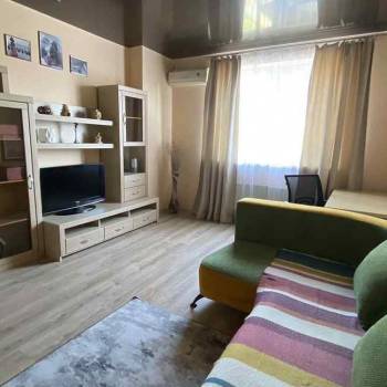 Сдается 1-комнатная квартира, 45 м²