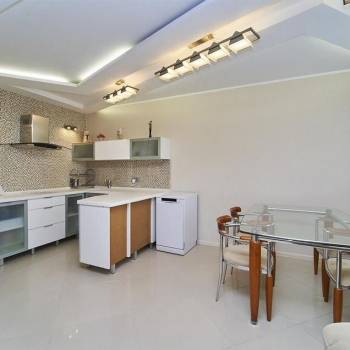 Продается 3-х комнатная квартира, 113,5 м²