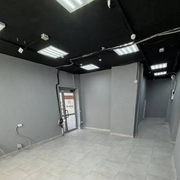 Сдается Нежилое помещение, 77 м²