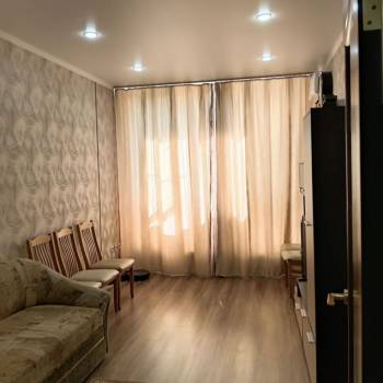 Продается 1-комнатная квартира, 36 м²