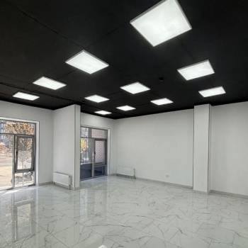 Сдается Нежилое помещение, 68 м²