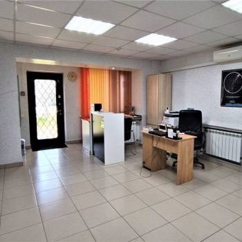 Сдается Нежилое помещение, 62 м²
