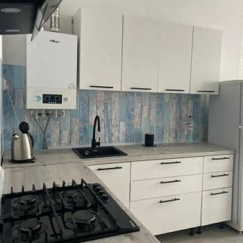 Продается 1-комнатная квартира, 50 м²