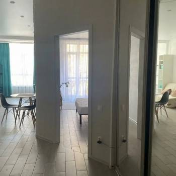 Продается 1-комнатная квартира, 50 м²