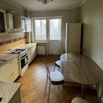 Сдается Многокомнатная квартира, 85 м²