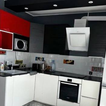 Сдается 1-комнатная квартира, 54 м²