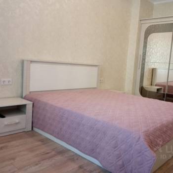 Сдается 1-комнатная квартира, 45 м²