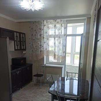 Сдается 2-х комнатная квартира, 60 м²