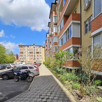 Продается 1-комнатная квартира, 34 м²