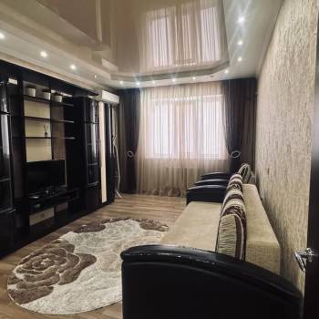 Сдается 1-комнатная квартира, 50 м²