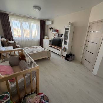 Продается 1-комнатная квартира, 41,3 м²