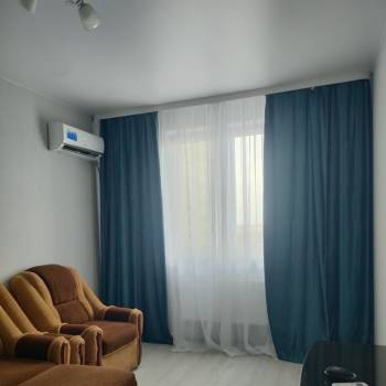 Сдается 1-комнатная квартира, 43 м²