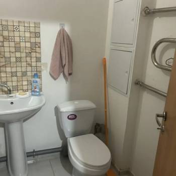 Продается 1-комнатная квартира, 45 м²