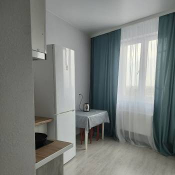 Продается 1-комнатная квартира, 43 м²