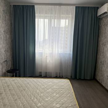 Сдается 2-х комнатная квартира, 70 м²